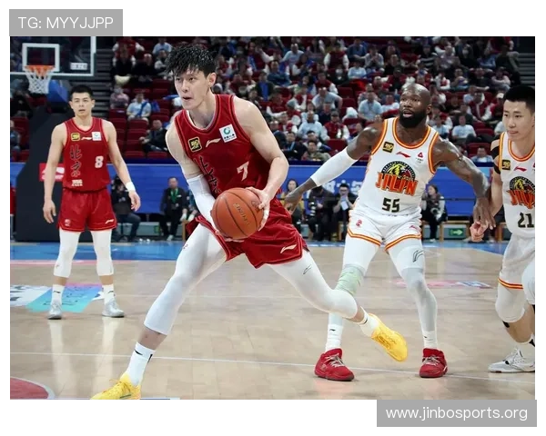 首钢锋线核心再度爆发砍下27分6篮板 展现冲击NBA潜力